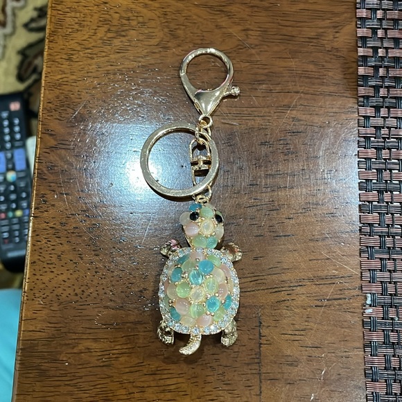NWT Turtle Keychain - Picture 5 of 5